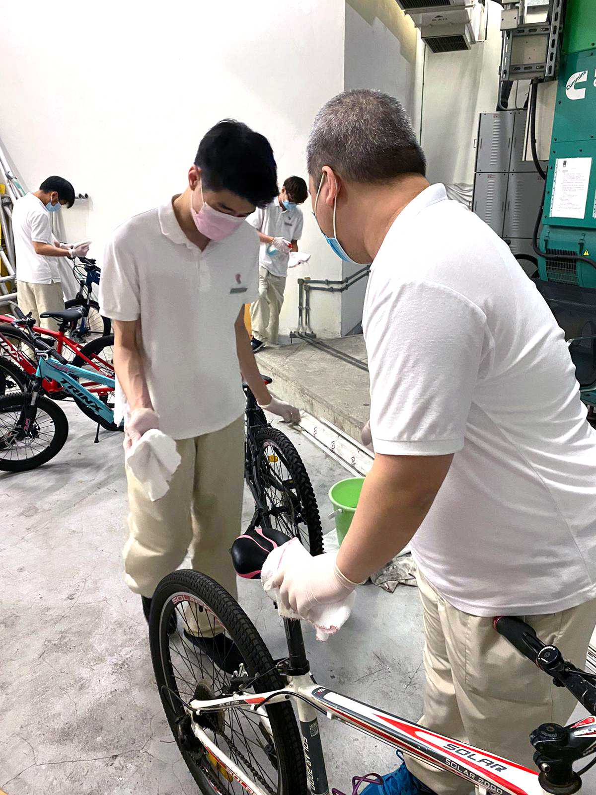 https://form.shine.edu.hk/files/663996452b34d20008ef8e0b/工作實習03.JPG