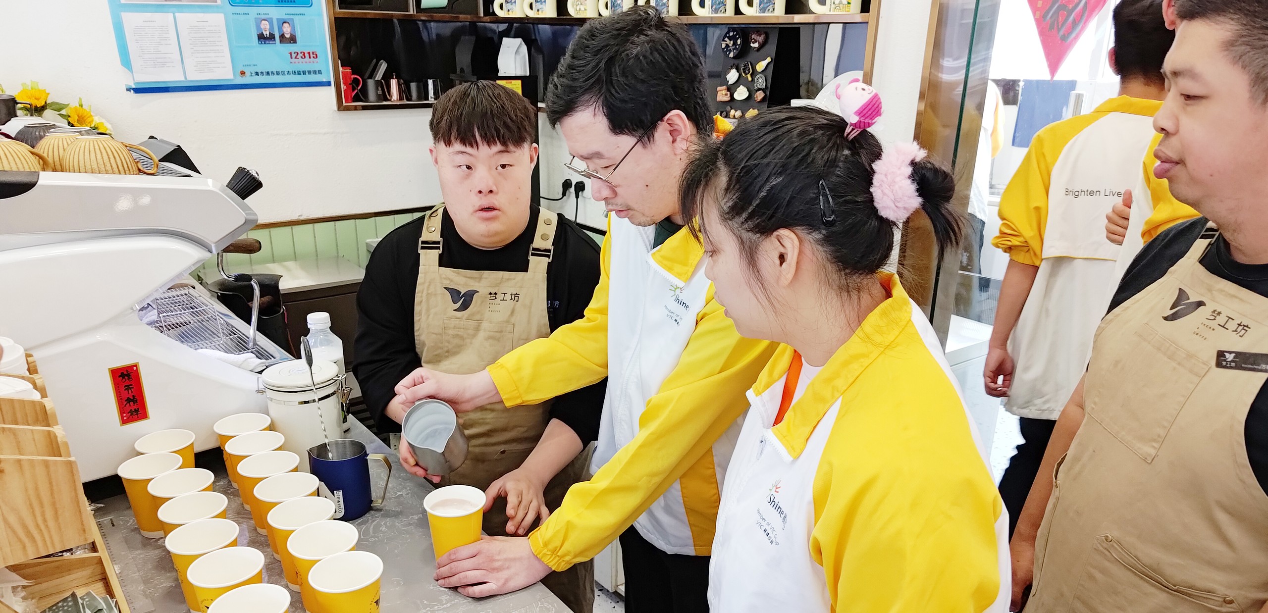 上海交流团